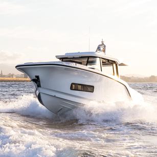 Aiata Wayfinder 38 Suntop