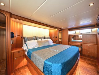 Outer Reef 740 Deluxbridge Motoryacht, Accommodation