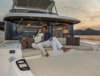 Absolute Navetta 58 Gen 1, Deck Area