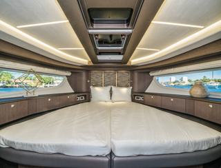 Galeon 400 Fly Gen 2, Accommodation