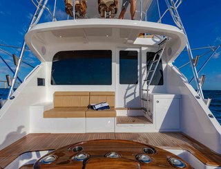 Bertram 61 Convertible, Deck Area