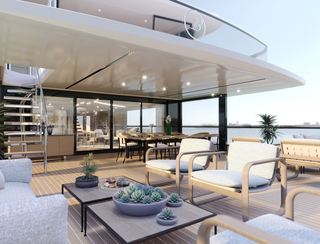 Benetti B.Yond 37M, Deck Area