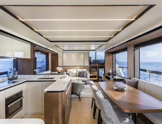 Absolute Navetta 68, Interior