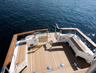 Targa 37, Deck Area