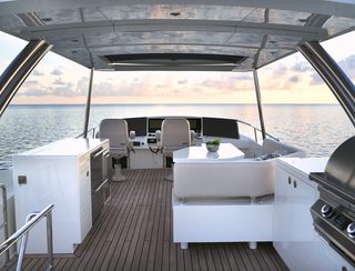 CL Yachts CLA76f, Fly Deck/Sportdeck