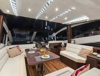 Galeon 560 Skydeck, Interior