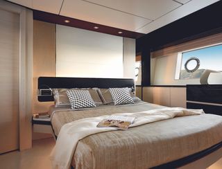 Azimut 72 Gen 1, Accommodation