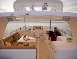 Outer Reef 630 Cockpit Motoryacht, Fly Deck/Sportdeck