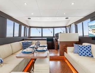 Sundeck Yachts 580, Interior