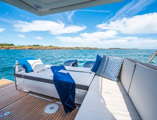 Beneteau Yachts Antares 11 , Deck Area