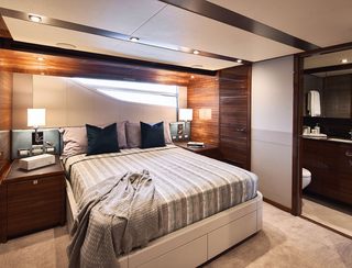 CL Yachts CLA76f, Accommodation