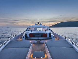 Numarine 70 Hardtop, Deck Area