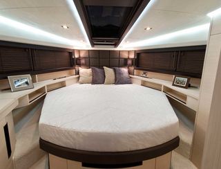 Galeon 420 Fly, Accommodation