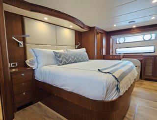 Outer Reef 830 Motoryacht, Accommodation