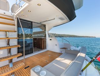 Fairline Squadron 50 Mk3, Deck Area