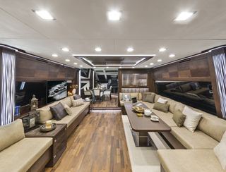 Galeon 780 Crystal, Interior