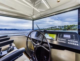 Arcadia Sherpa 60, Helm Station