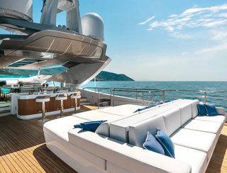 Mangusta GranSport 54, Fly Deck/Sportdeck