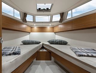 Greenline 33, Accommodation