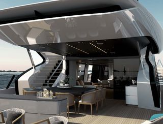 Mangusta 165 REV, Deck Area