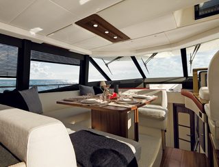 Azimut Magellano 50, Interior