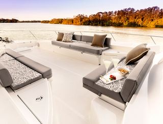 Riviera 72 Sport Motor Yacht Gen 2, Fly Deck/Sportdeck