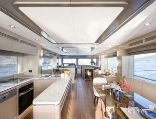 Sirena 68, Interior