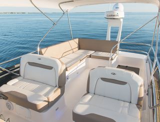 Regal 42 Fly, Fly Deck/Sportdeck