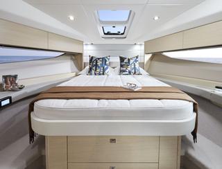 Princess V40 Gen 2, Accommodation