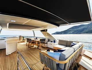 Absolute Navetta 68, Fly Deck/Sportdeck