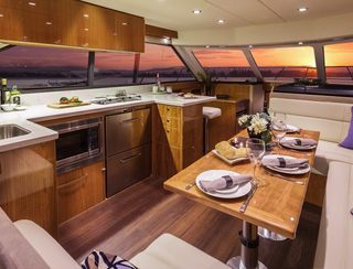 Riviera 43 Open Flybridge, Interior