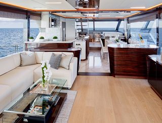 Ocean Alexander 26R Open, Interior