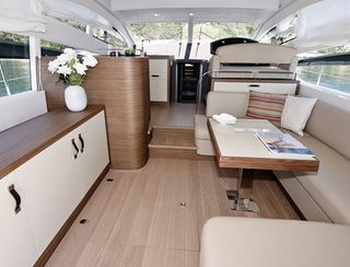 Rodman Muse 44 Gen 2, Interior