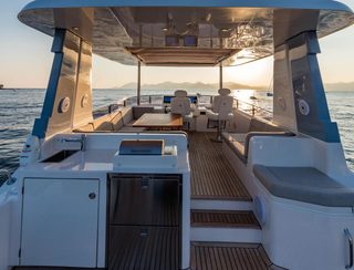 Outer Reef 620 Trident Evo, Fly Deck/Sportdeck