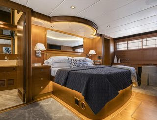 Outer Reef 860 Deluxbridge Skylounge Motoryacht, Accommodation