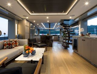 Sirena 78 Open, Interior