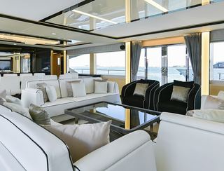 Gulf Craft Majesty 122, Interior