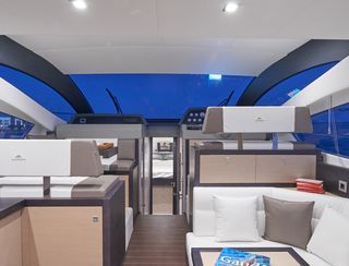 Astondoa 44 Flybridge, Interior