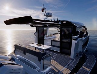 Galeon 435 GTO, Deck Area