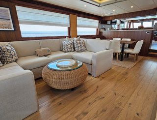 Outer Reef 830 Motoryacht, Interior