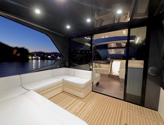 Fiart Classic 52, Deck Area