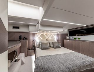 Galeon 440 Fly Mk2, Accommodation