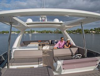 Prestige 680, Fly Deck/Sportdeck