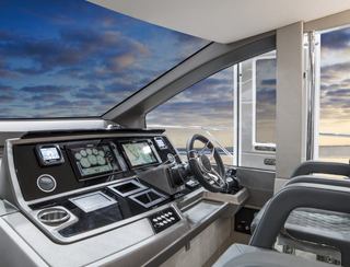 Sunseeker Manhattan 66 Gen 2, Helm Station