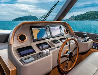 Mochi Craft Dolphin 64 Cruiser, Helm Station