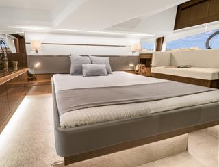 Sealine C430, Accommodation