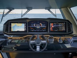 Astondoa Ax8, Helm Station