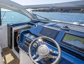 Beneteau Gran Turismo 36, Helm Station