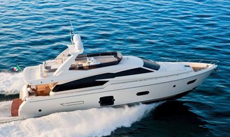 Ferretti 720