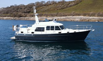 Hardy 42 Hybrid